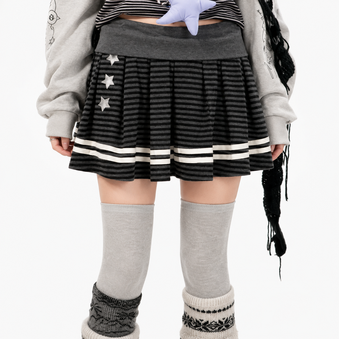 How to Style a Pleated Skirt: Outfit Ideas | AltBrat