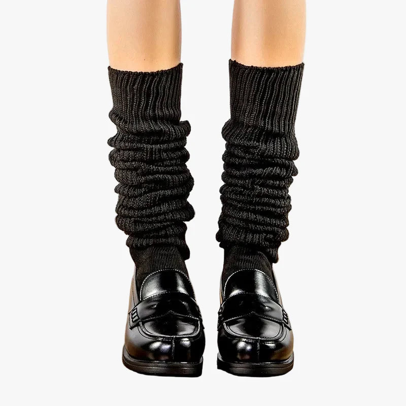 Leg Warmers Outfit Ideas: How to Wear Them in 2026 | AltBrat