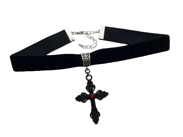 Choker Necklaces: Types & How to Wear Them | AltBrat