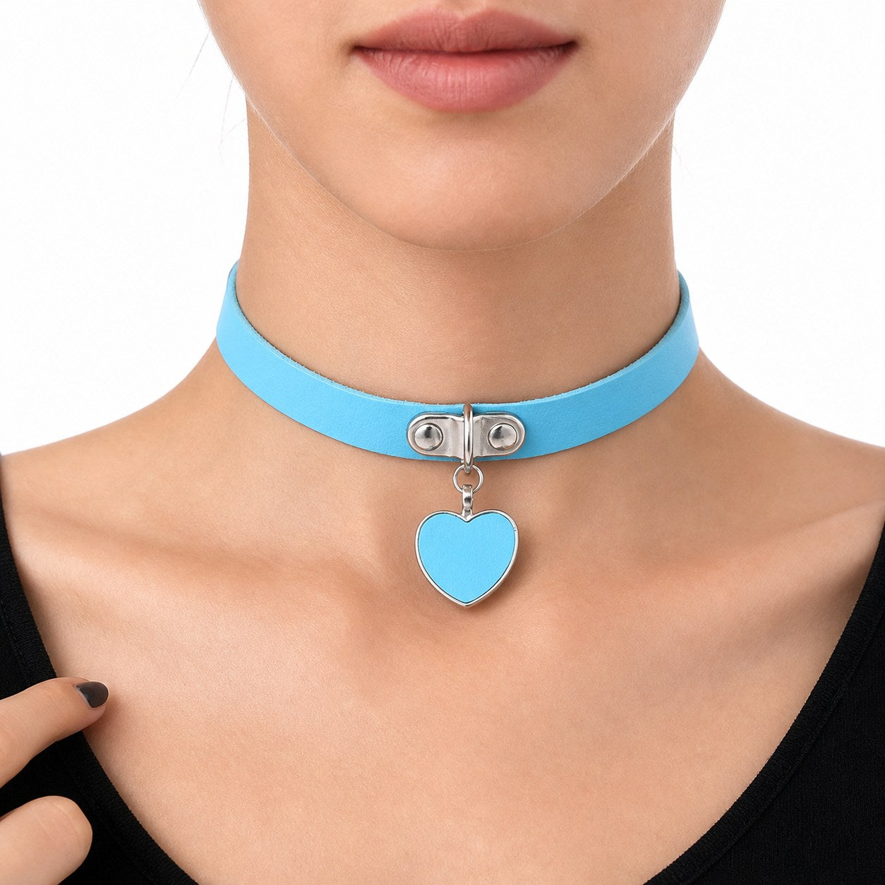 Punk Gothic Heart Pendant Choker – Leather Collar Necklace - AltBrat