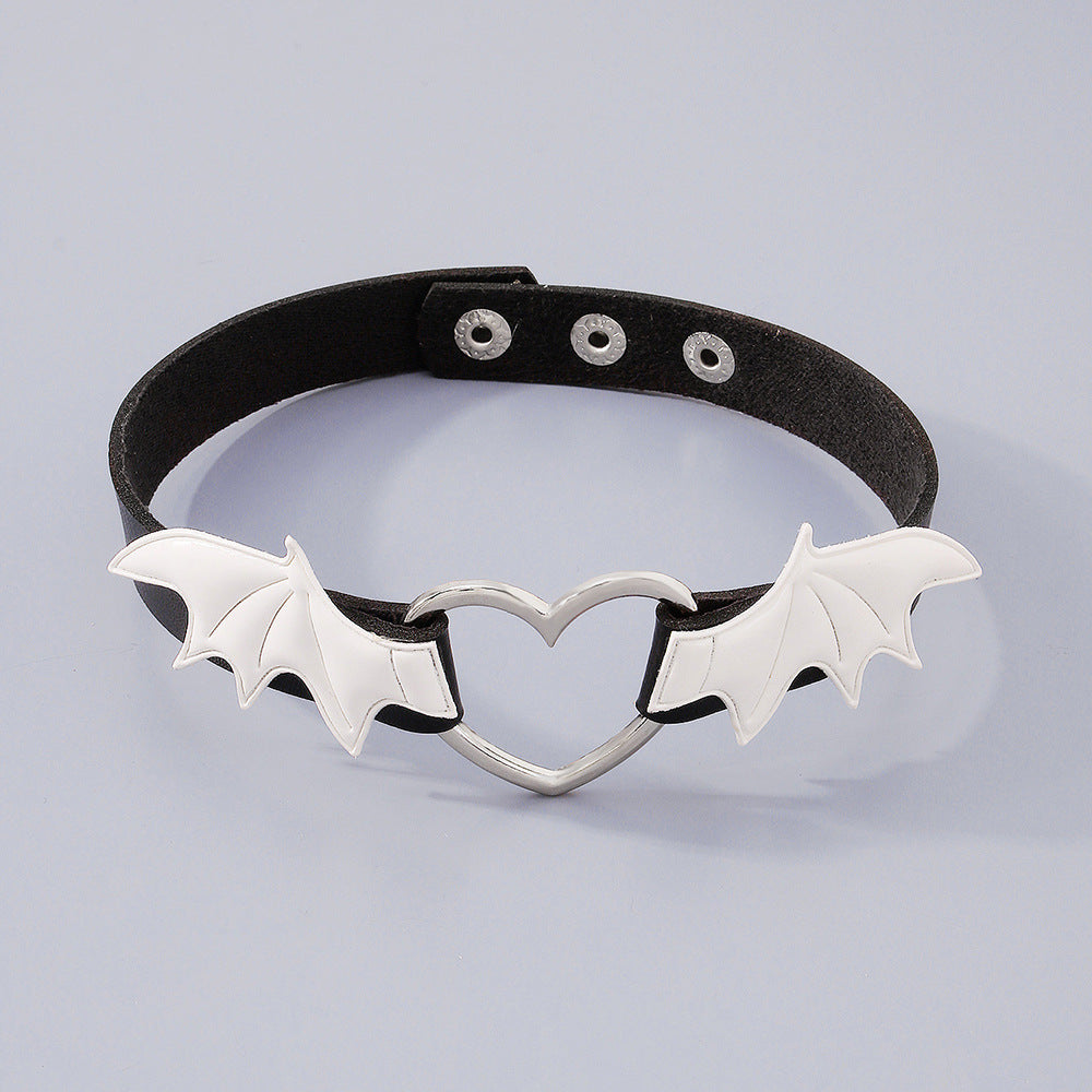 Winged Heart Choker Necklace - Necklaces & Chokers detail view 9 | Cute Splikes