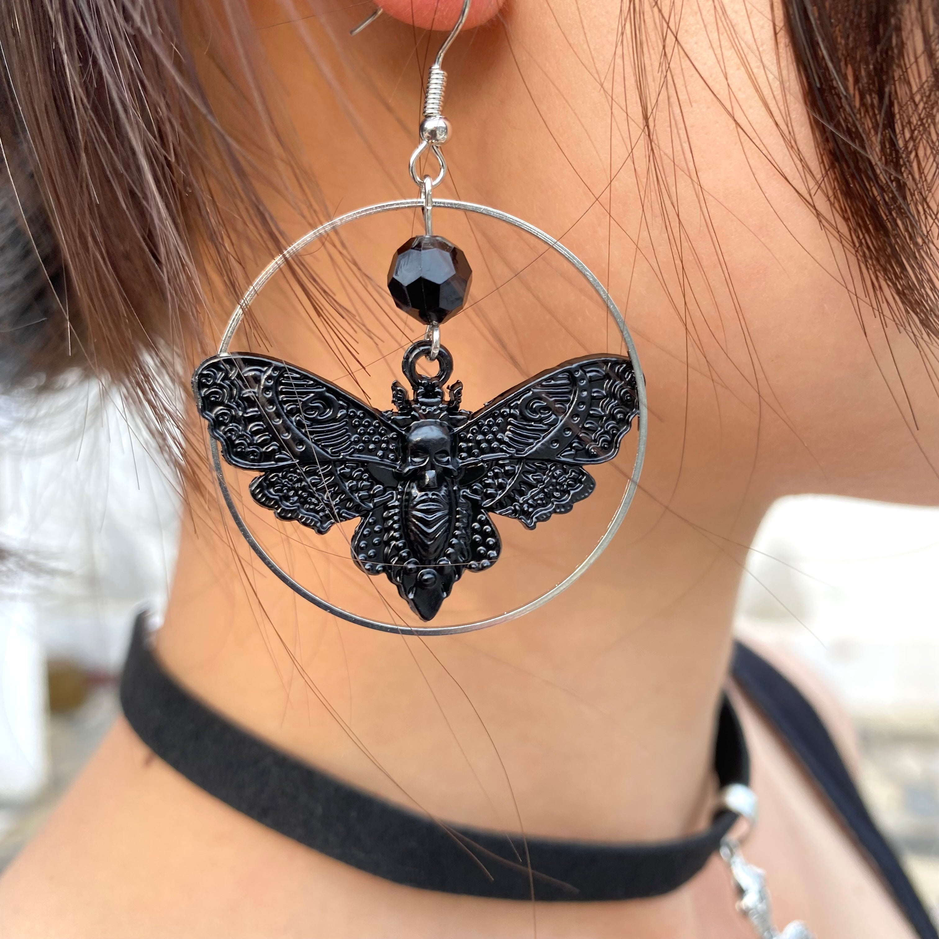 Skull Moth Earrings - Earrings detail view 4 | Cute Splikes