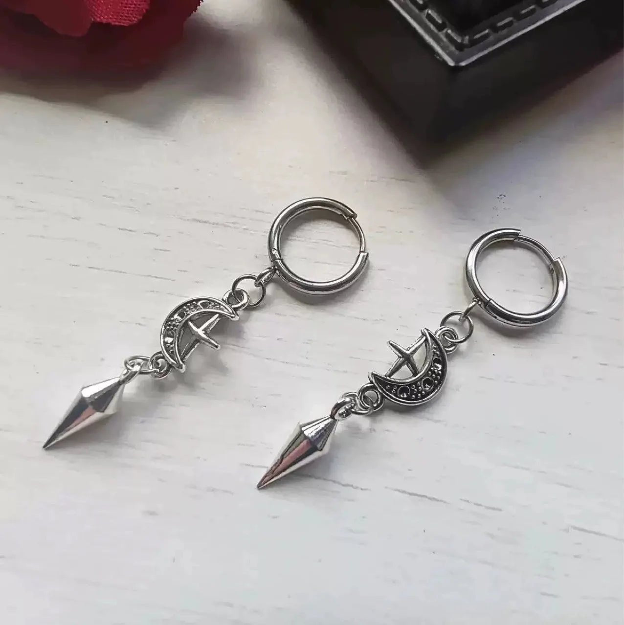1 pair of punk rock stainless steel pointed star and moon earrings, suitable for women to wear Gothic jewelry accessorie - AltBrat
