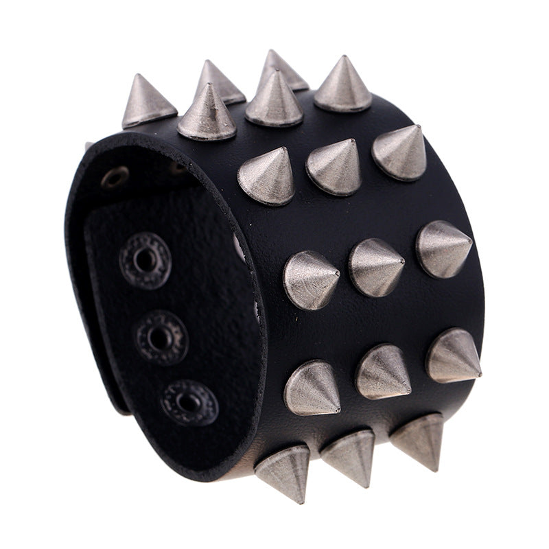Leather Cuff Bracelet - Bracelets & Rings detail view 5 | Cute Splikes