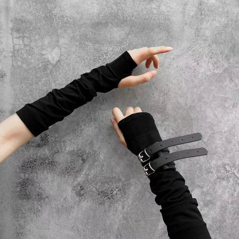Fingerless Lolita Arm Warmers - Gloves & Arm Warmers detail view 3 | Cute Splikes