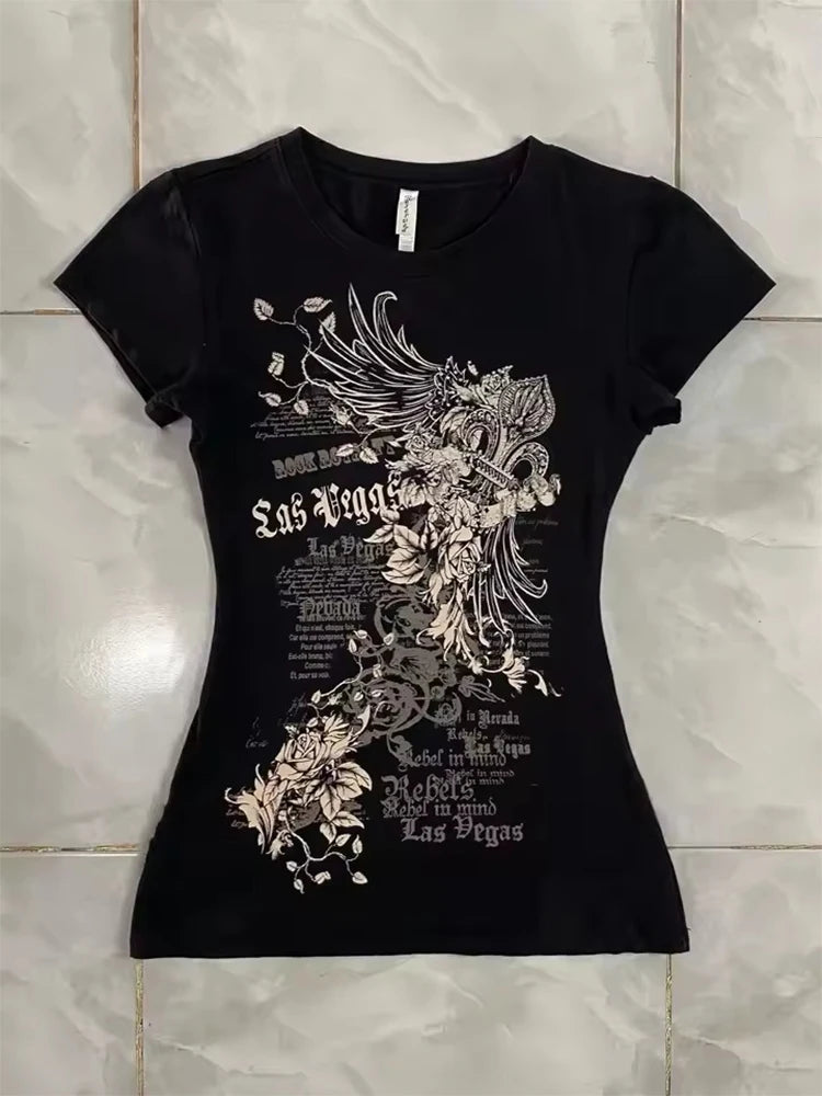 Slim Fit Crop Top - Tops & Dresses detail view 2 | Cute Splikes