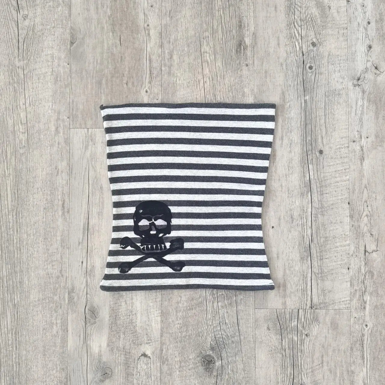 Striped Bodycon Vest Top - Tops & Dresses for Jirai Kei, gothic & kawaii style | Cute Splikes