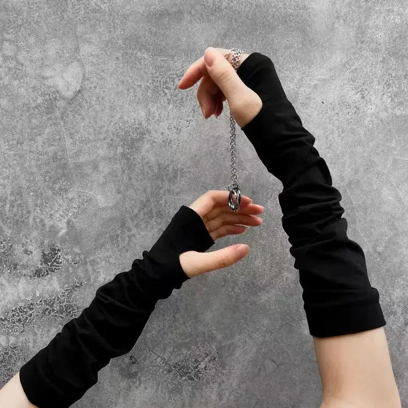 Fingerless Lolita Arm Warmers - Gloves & Arm Warmers for Jirai Kei, gothic & kawaii style | Cute Splikes