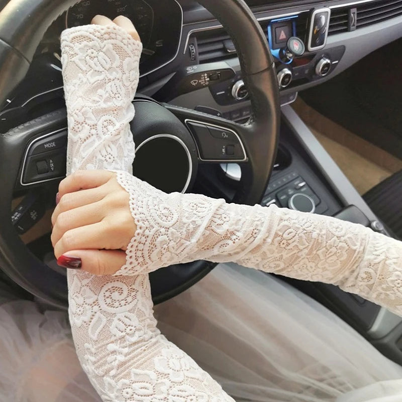 Long Lace Fingerless Gloves - Gloves & Arm Warmers detail view 5 | Cute Splikes