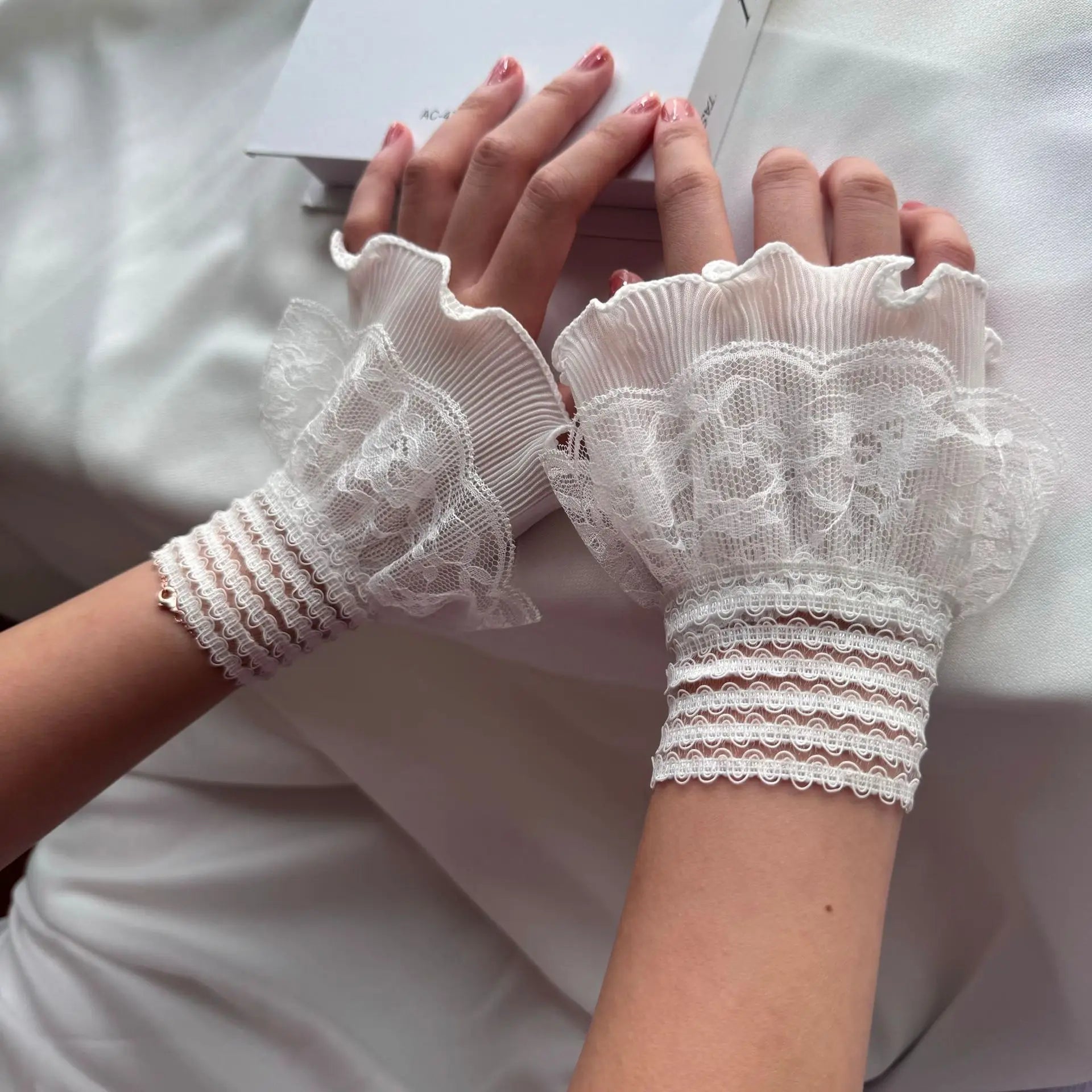Lace Bow Fishnet Gloves - Gloves & Arm Warmers detail view 9 | Cute Splikes