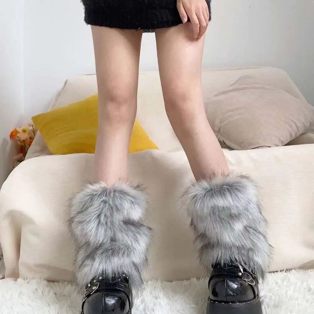 Long Faux Fur Leg Warmers - Leg Warmers & Boot Covers detail view 3 | Cute Splikes