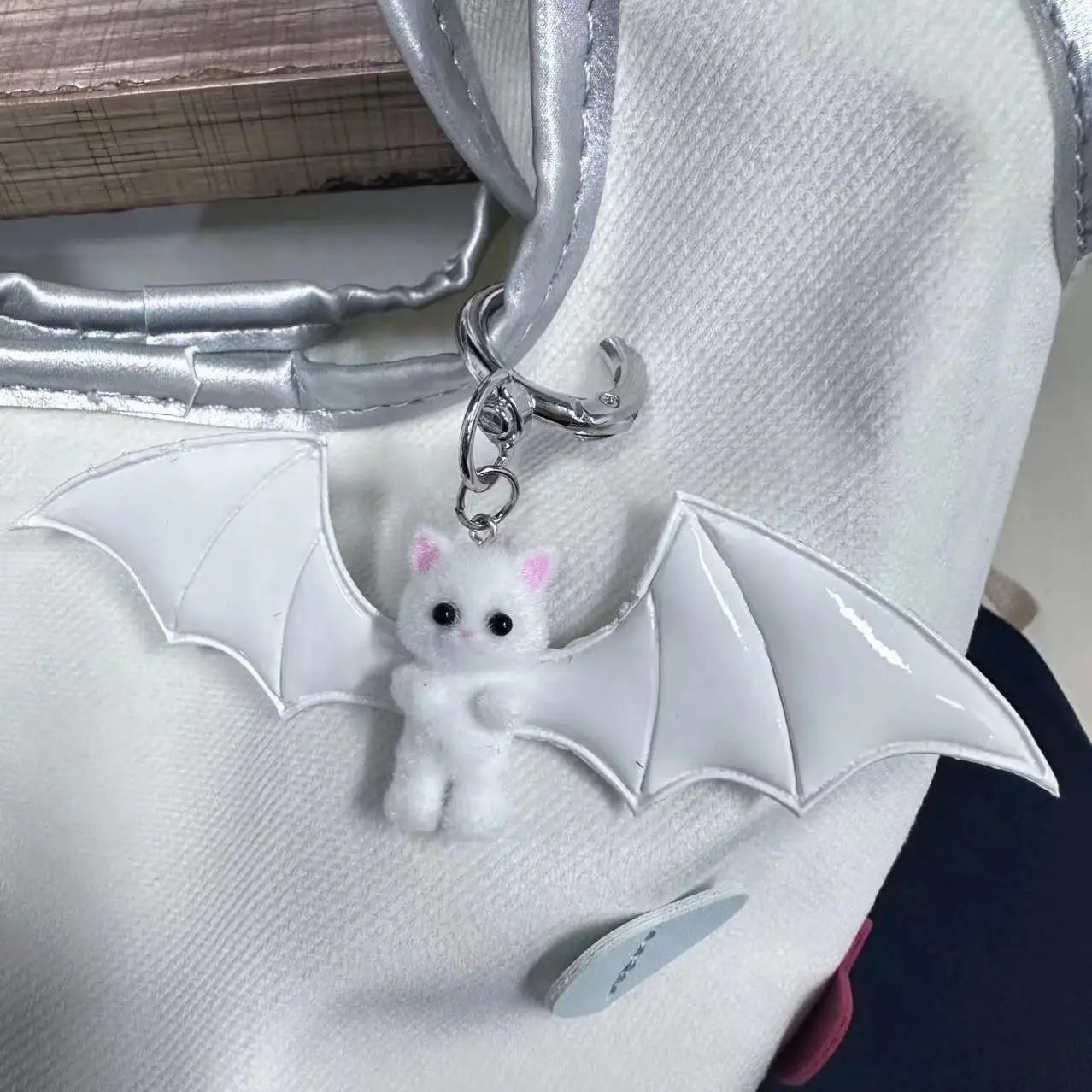 Devil Wings Cat Keychain - Keychains & Charms detail view 8 | Cute Splikes