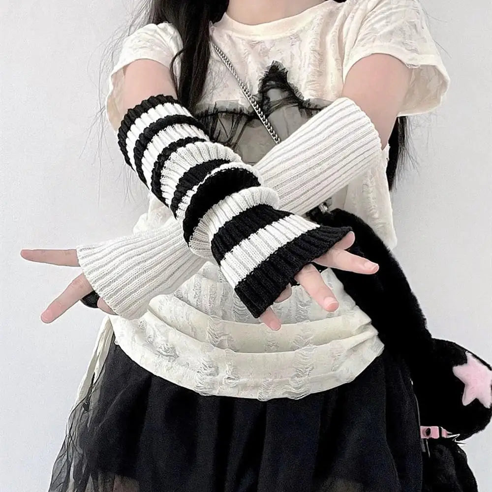 Striped Knit Arm Warmers - Gloves & Arm Warmers detail view 4 | Cute Splikes