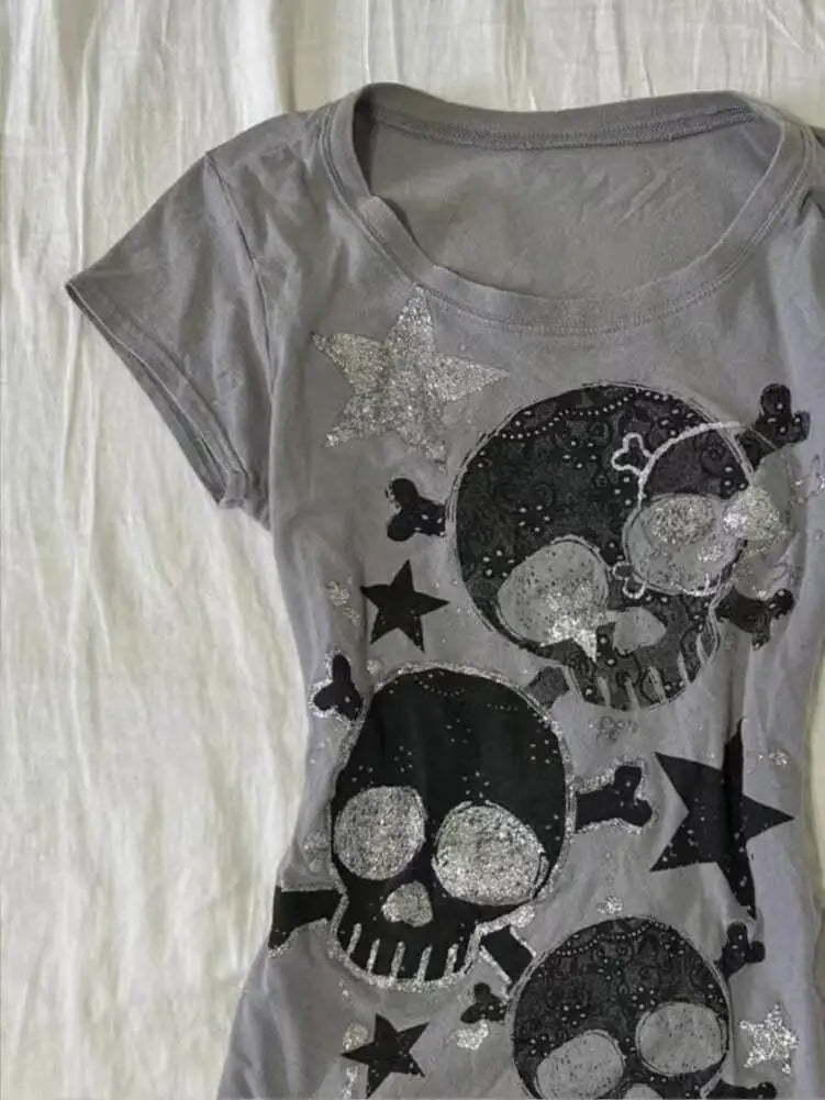 Star Skull Graphic Tee - Tops & Dresses detail view 3 | Cute Splikes