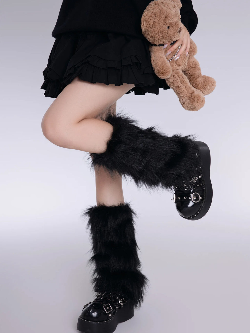 Faux Fur Leg Warmers - Leg Warmers & Boot Covers detail view 4 | Cute Splikes