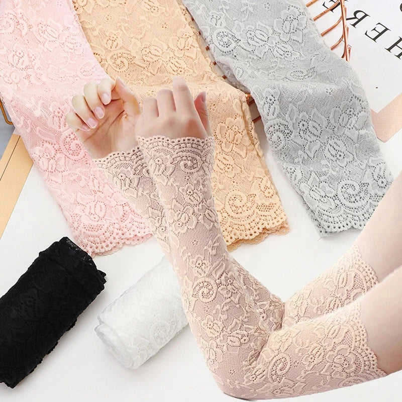 Long Lace Fingerless Gloves - Gloves & Arm Warmers detail view 3 | Cute Splikes