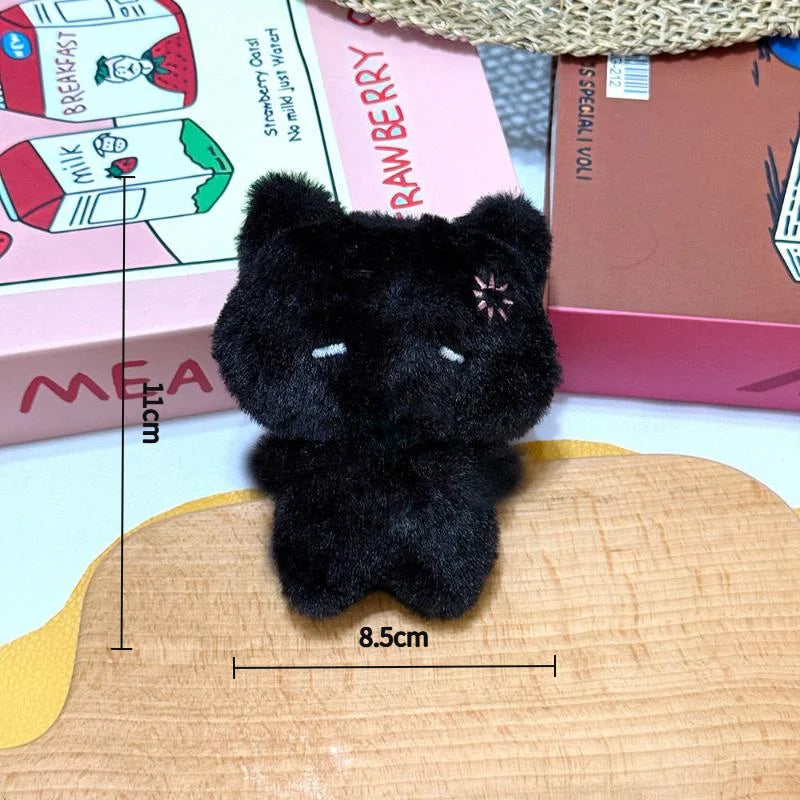 Plush Kitty Keychain - Keychains & Charms detail view 7 | Cute Splikes
