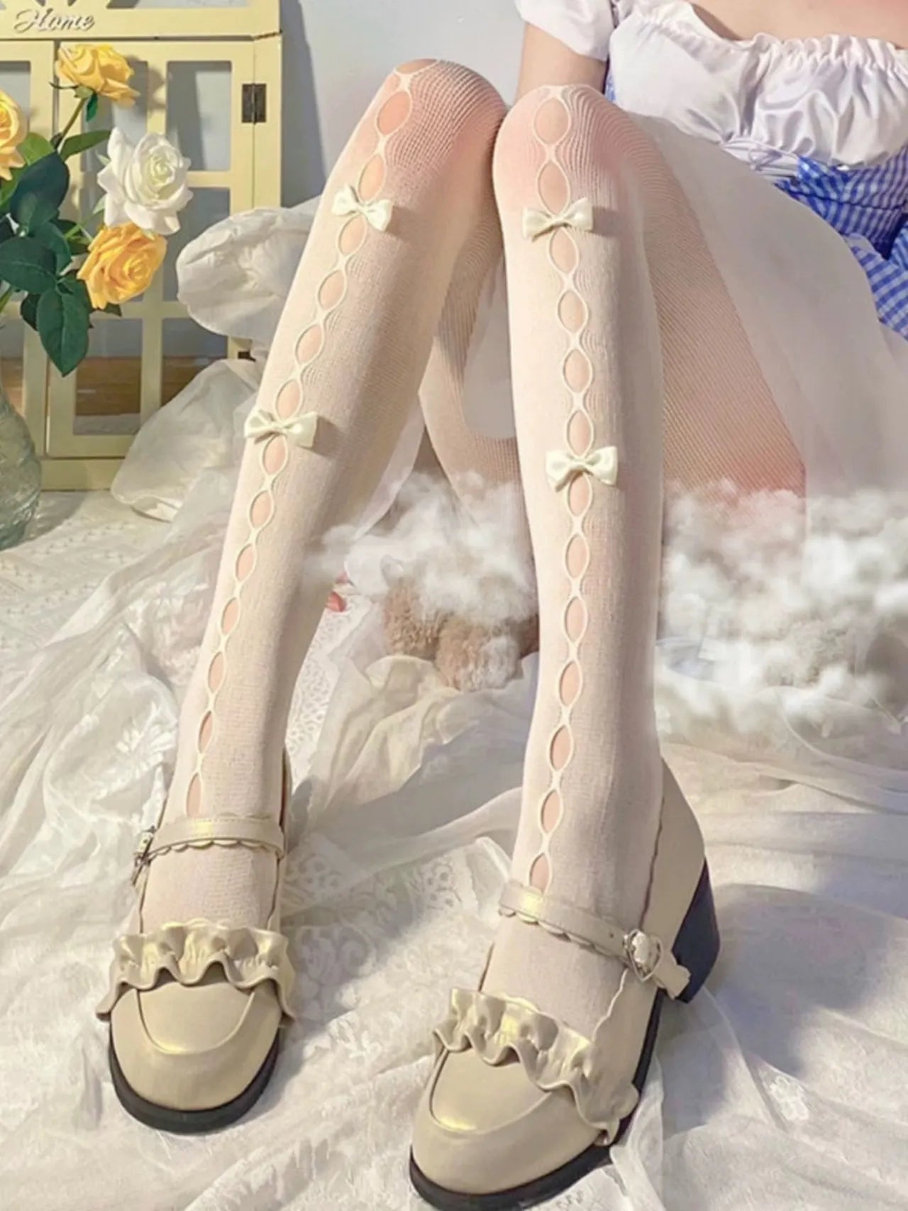 Bow Cut-Out Fishnet Tights