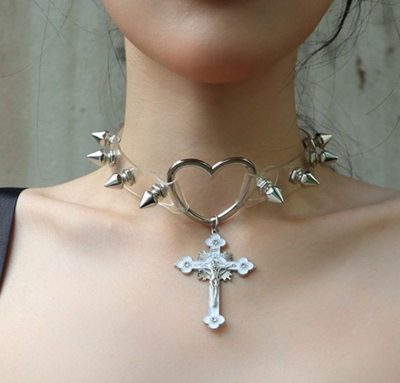 Riveted Cross Collar - Necklaces & Chokers detail view 2 | Cute Splikes