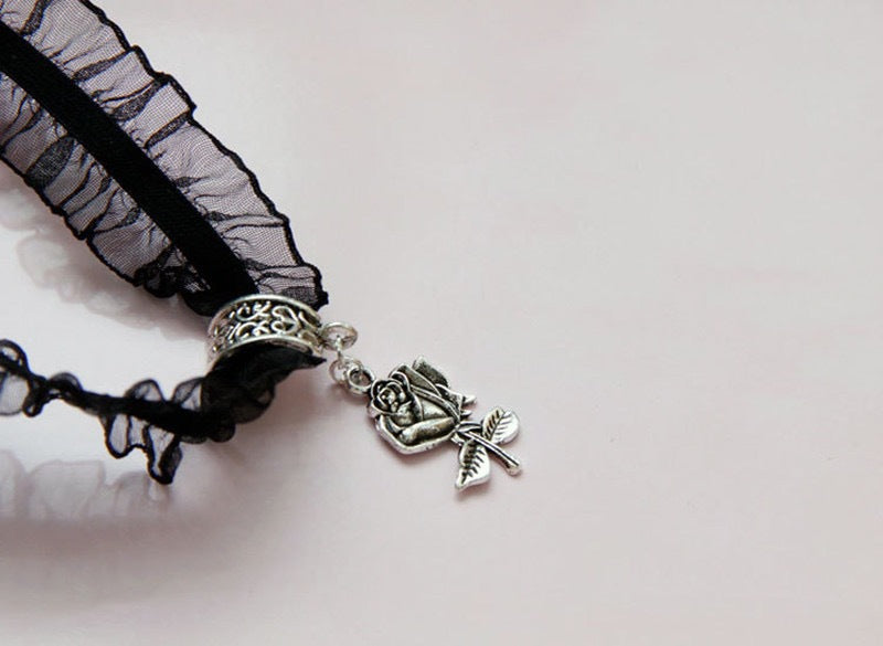Vampire Statement Necklace - Necklaces & Chokers detail view 4 | Cute Splikes