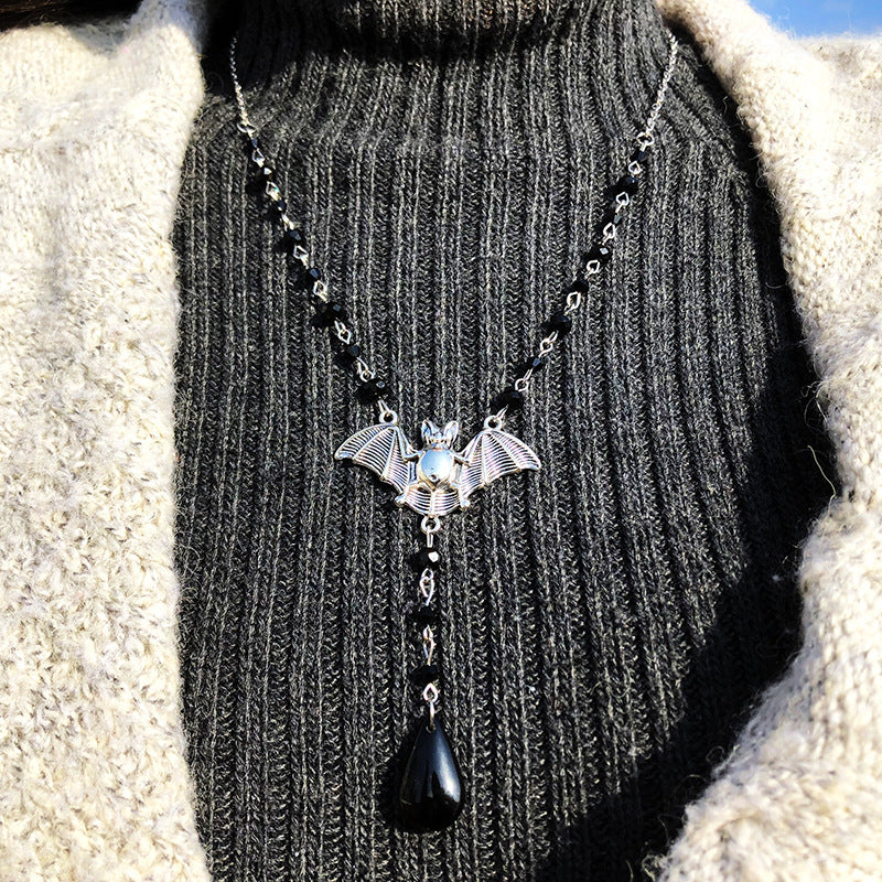 Gothic Bat Necklace - Necklaces & Chokers detail view 2 | Cute Splikes