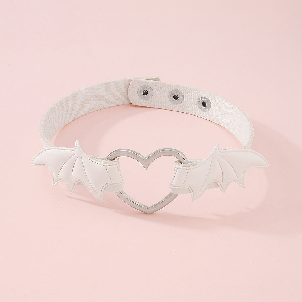 Winged Heart Choker Necklace - Necklaces & Chokers detail view 5 | Cute Splikes
