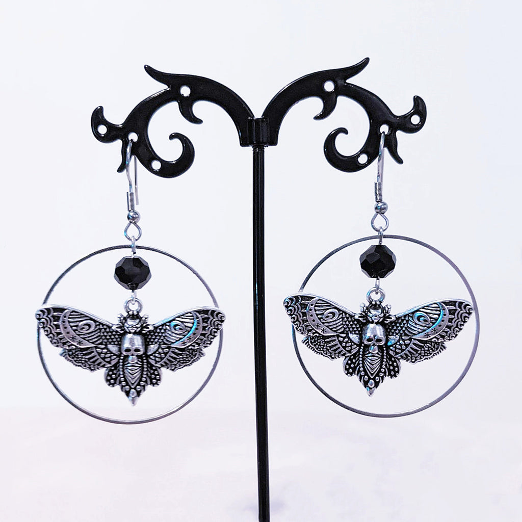 Skull Moth Earrings - Earrings detail view 2 | Cute Splikes