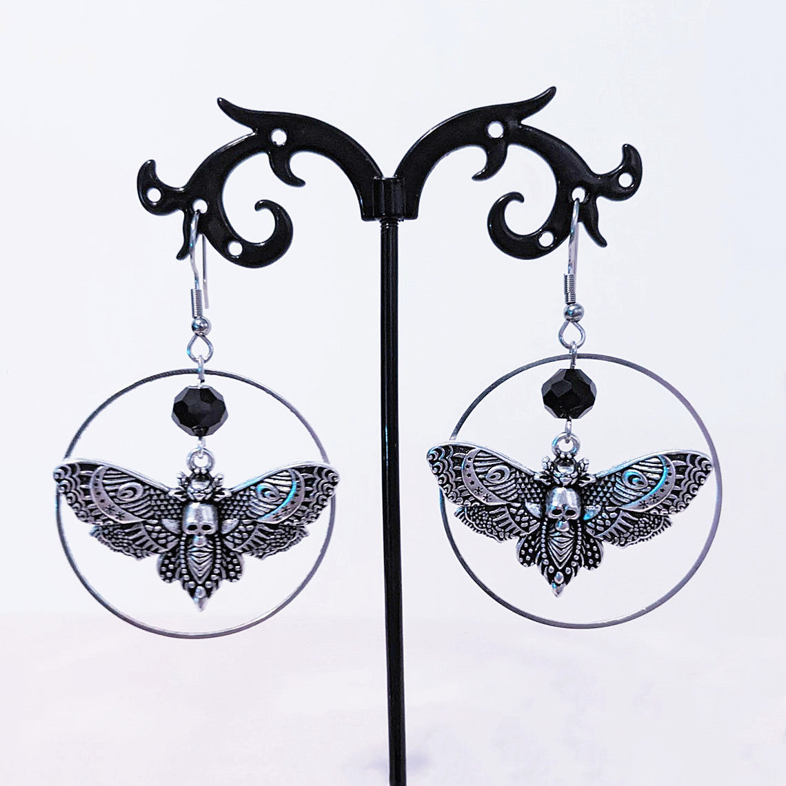Skull Moth Earrings - Earrings detail view 2 | Cute Splikes