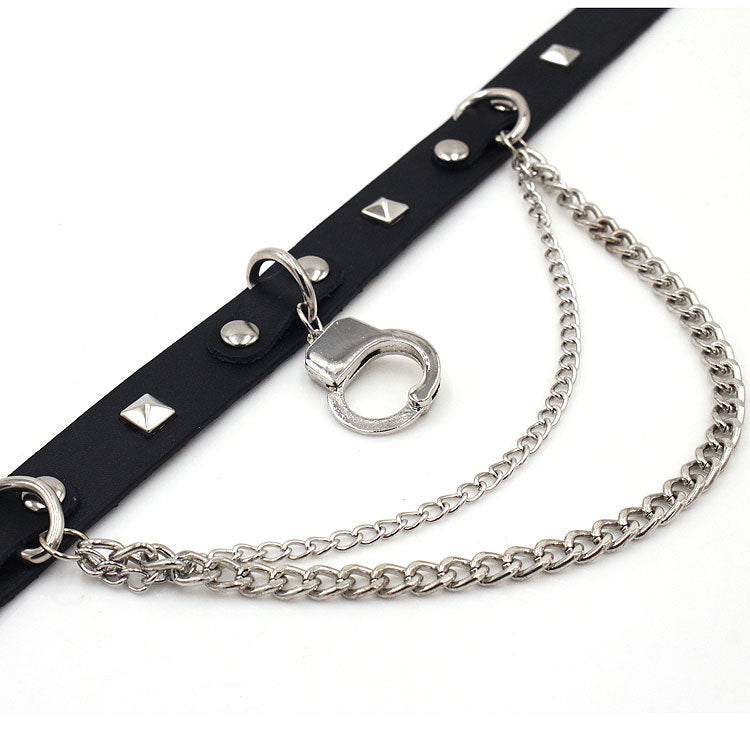 Punk Leather Collar - Necklaces & Chokers detail view 3 | Cute Splikes